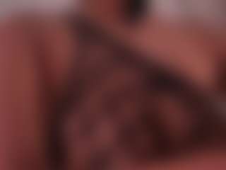 EmilyBell's Live Sex Cam Show