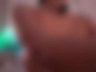 EmilyBell's Live Sex Cam Show