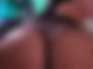 EmilyBell's Live Sex Cam Show