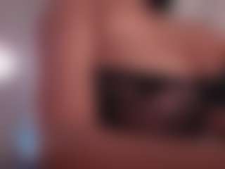EmilyBell's Live Sex Cam Show