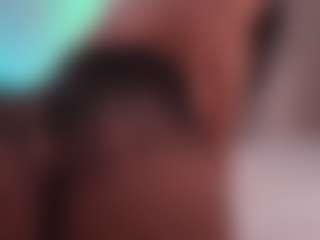 EmilyBell's Live Sex Cam Show