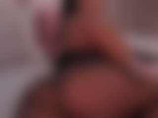 EmilyBell's Live Sex Cam Show