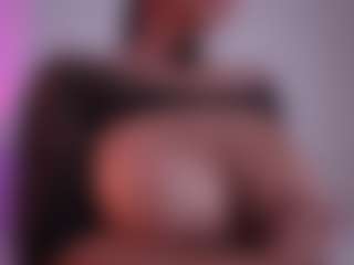 EmilyBell's Live Sex Cam Show