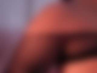EmilyBell's Live Sex Cam Show