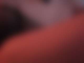 Live cam show with EmilyBell - Squirt Latina on xDating