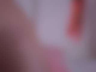 Live cam show with EmilyBell - Big Tits on hrnylive.com