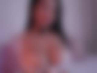 EmilyBell's Live Sex Cam Show