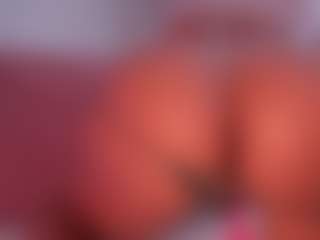 EmilyBell's Live Sex Cam Show