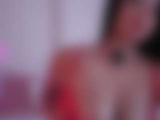 EmilyBell's Live Sex Cam Show