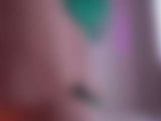 EmilyBell's Live Sex Cam Show
