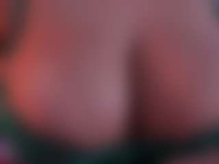 EmilyBell's Live Sex Cam Show