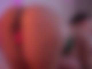 EmilyBell's Live Sex Cam Show