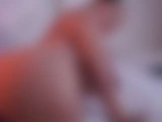 EmilyBell's Live Sex Cam Show