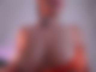 EmilyBell's Live Sex Cam Show