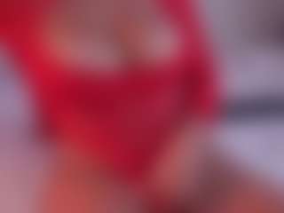 Live cam show with EmilyBell - Lush Brown Hair on Camsoda