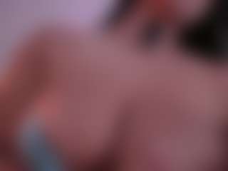 EmilyBell's Live Sex Cam Show