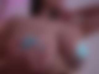 EmilyBell's Live Sex Cam Show