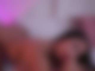 EmilyBell's Live Sex Cam Show