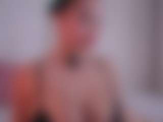 EmilyBell's Live Sex Cam Show