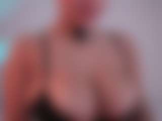 EmilyBell's Live Sex Cam Show