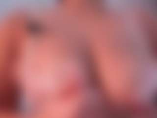EmilyBell's Live Sex Cam Show