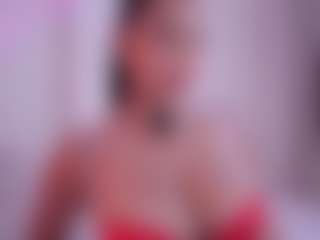 Live cam show with EmilyBell - Control on Milfs Live
