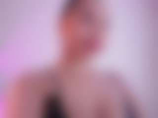 EmilyBell's Live Sex Cam Show