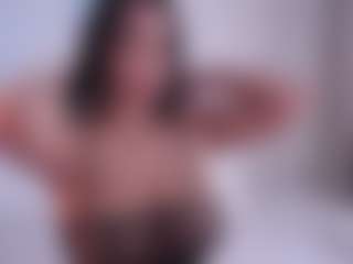 EmilyBell's Live Sex Cam Show