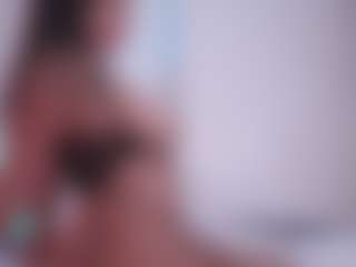 EmilyBell's Live Sex Cam Show