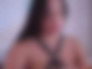 EmilyBell's Live Sex Cam Show