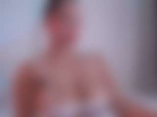 EmilyBell's Live Sex Cam Show