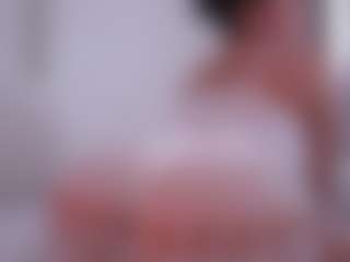 EmilyBell's Live Sex Cam Show