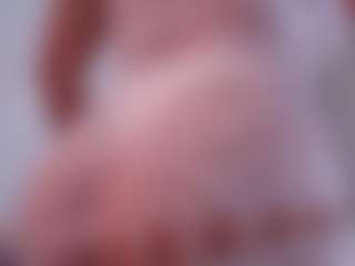 EmilyBell's Live Sex Cam Show