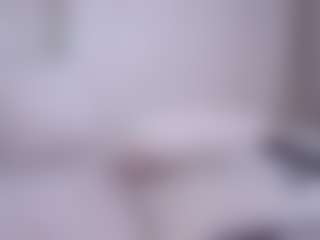 Live cam show with EmilyBell - Curvy Toys on CamSodaAdn