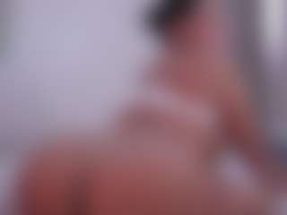 EmilyBell's Live Sex Cam Show