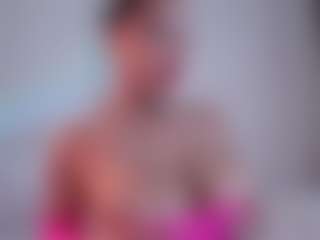 EmilyBell's Live Sex Cam Show