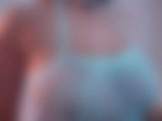 EmilyBell's Live Sex Cam Show