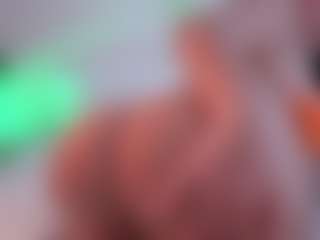 EmilyBell's Live Sex Cam Show