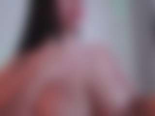 EmilyBell's Live Sex Cam Show