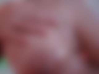 EmilyBell's Live Sex Cam Show