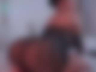 EmilyBell's Live Sex Cam Show