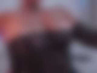 EmilyBell's Live Sex Cam Show