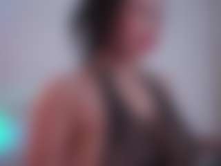 EmilyBell's Live Sex Cam Show