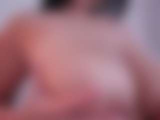 Live cam show with EmilyBell - Spank Curvy on SpankPalCams