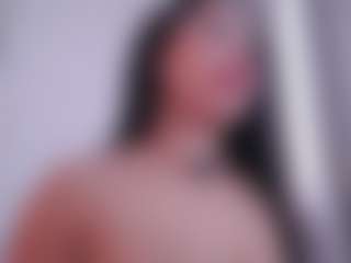 EmilyBell's Live Sex Cam Show