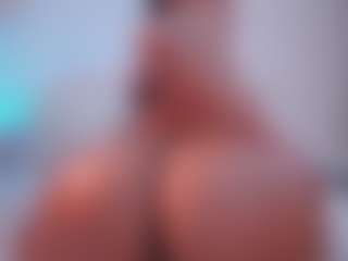 EmilyBell's Live Sex Cam Show