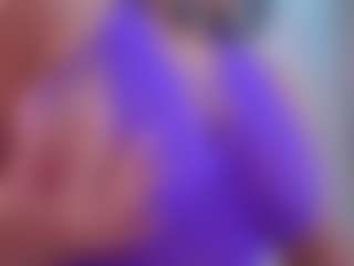 EmilyBell's Live Sex Cam Show