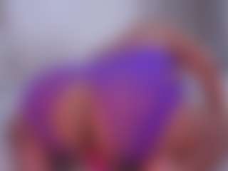 EmilyBell's Live Sex Cam Show