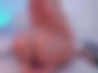 EmilyBell's Live Sex Cam Show