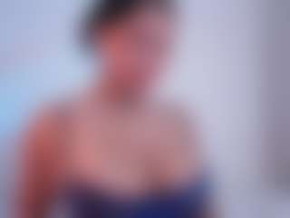 EmilyBell's Live Sex Cam Show